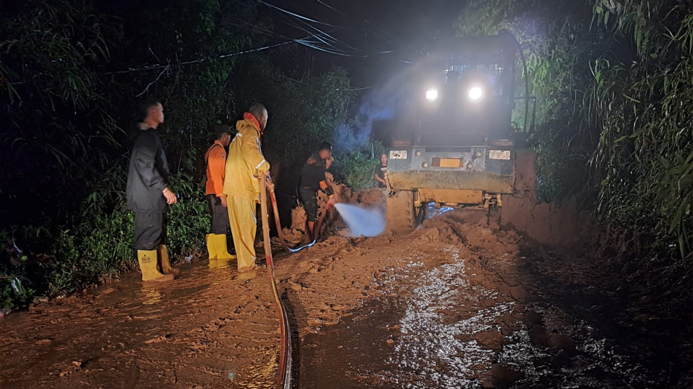 Longsor di Bojonggambir dan Culamega Tasikmalaya, Akses Jalan Sempat Lumpuh