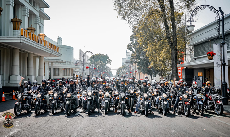 Reborn One Ride 2022 Warnai Hari Jadi Kota Bandung