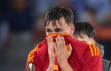Momen Mengharukan Niccolo Pisilli Cetak Gol Perdana untuk AS Roma di Eropa: Kaget, Bingung, Baru Selebrasi 