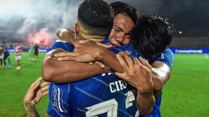 Wow 4 Pemain Persib Bandung Masuk Best XI of The Season Liga 1 2023/2024, Bojan Hodak: Pantas Jadi Juara