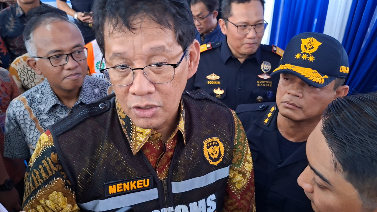 Cegah Barang Impor Ilegal, Menkeu Purbaya Pasang Alat Pindai Berbasis AI di Pelabuhan Utama