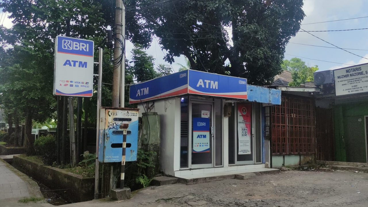 ATM BRI Mudah Ditemukan hingga ke Pelosok, Warga: Layanannya Lengkap dan Praktis!