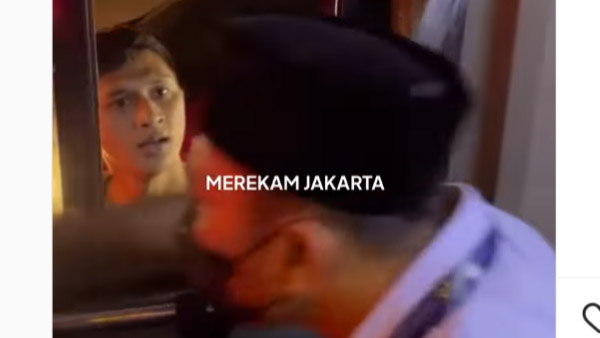 Viral, Sopir Transjakarta Kepalanya Dikeplak Pria Muda...Waduh...Waduh