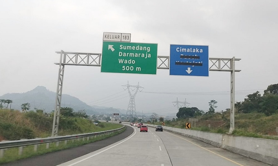 Via Tol Cisumdawu dari Sumedang ke Limbangan Lebih Cepat, Segini Bedanya dengan Jalur Lama