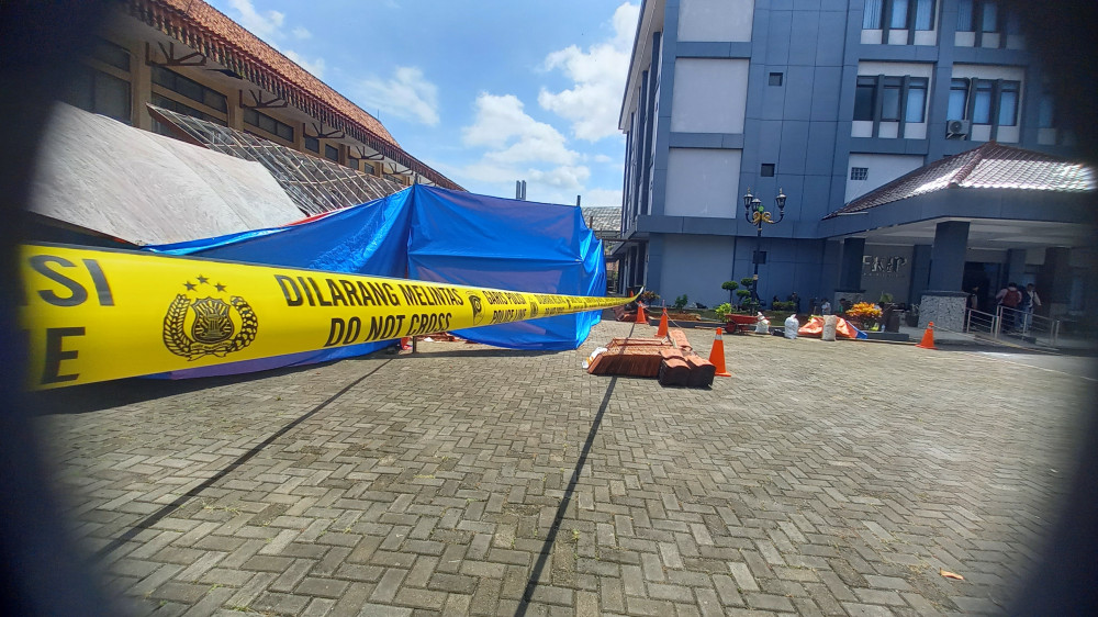 Update Gazebo FKIP Unsil Tasikmalaya Ambruk: Sapras Jelaskan Dokumen Bangunan, Struktur, dan Arah Investigasi