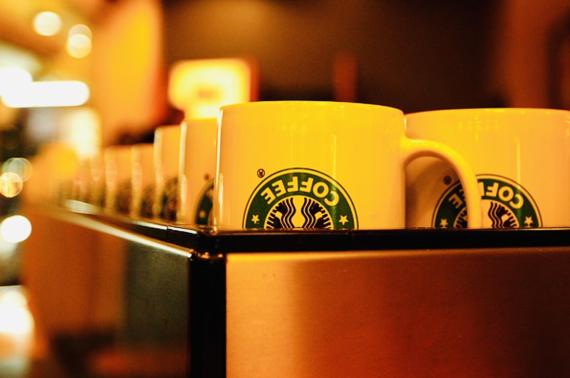 Pagi-Pagi Enaknya Ngopi Nih, Ssssstttt Starbucks Udah Ada 2 Gerai Lho di Tasik