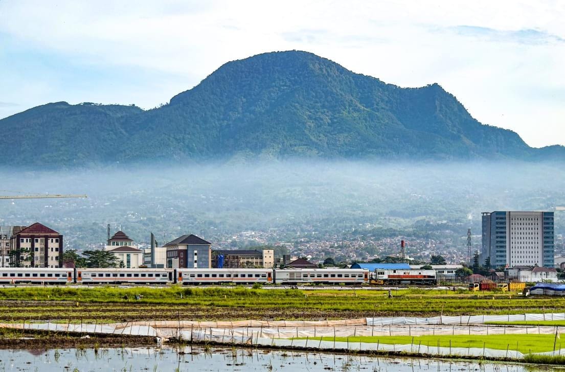 Spesial Libur Sekolah, PT KAI Berikan Diskon Tiket Kereta Api Periode Libur Kenaikan Kelas, Ada 18 Ribu Kuota