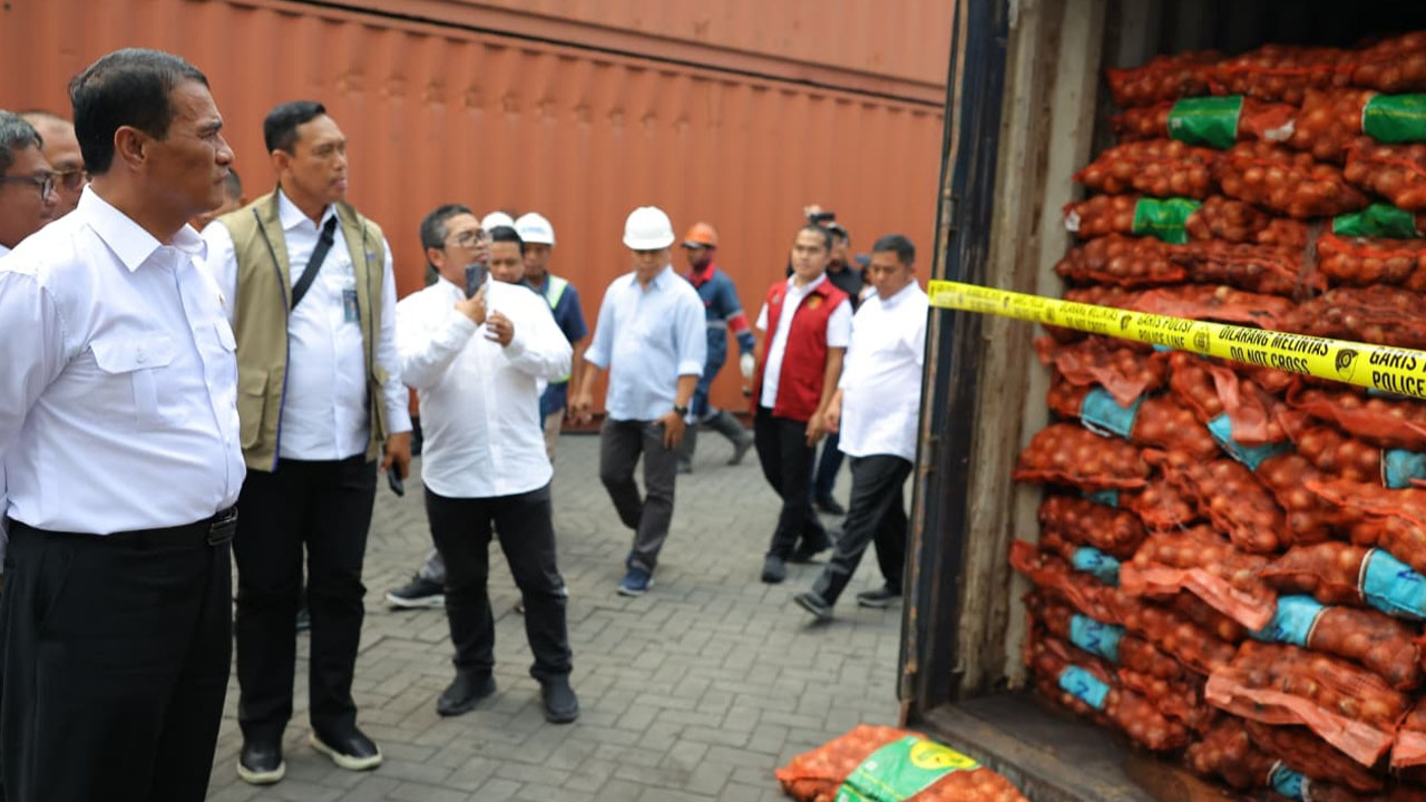 Bawang Bombai Ilegal Asal Belanda Gegerkan Pelabuhan, Mentan Minta Diusut Tuntas