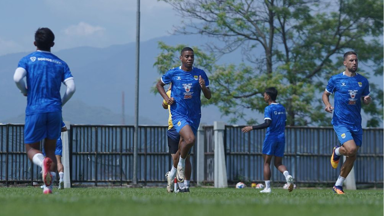 Persib Bandung Dilirik Miliarder Amerika, Efek Siaran DAZN Bisa Bawa Sejarah Baru