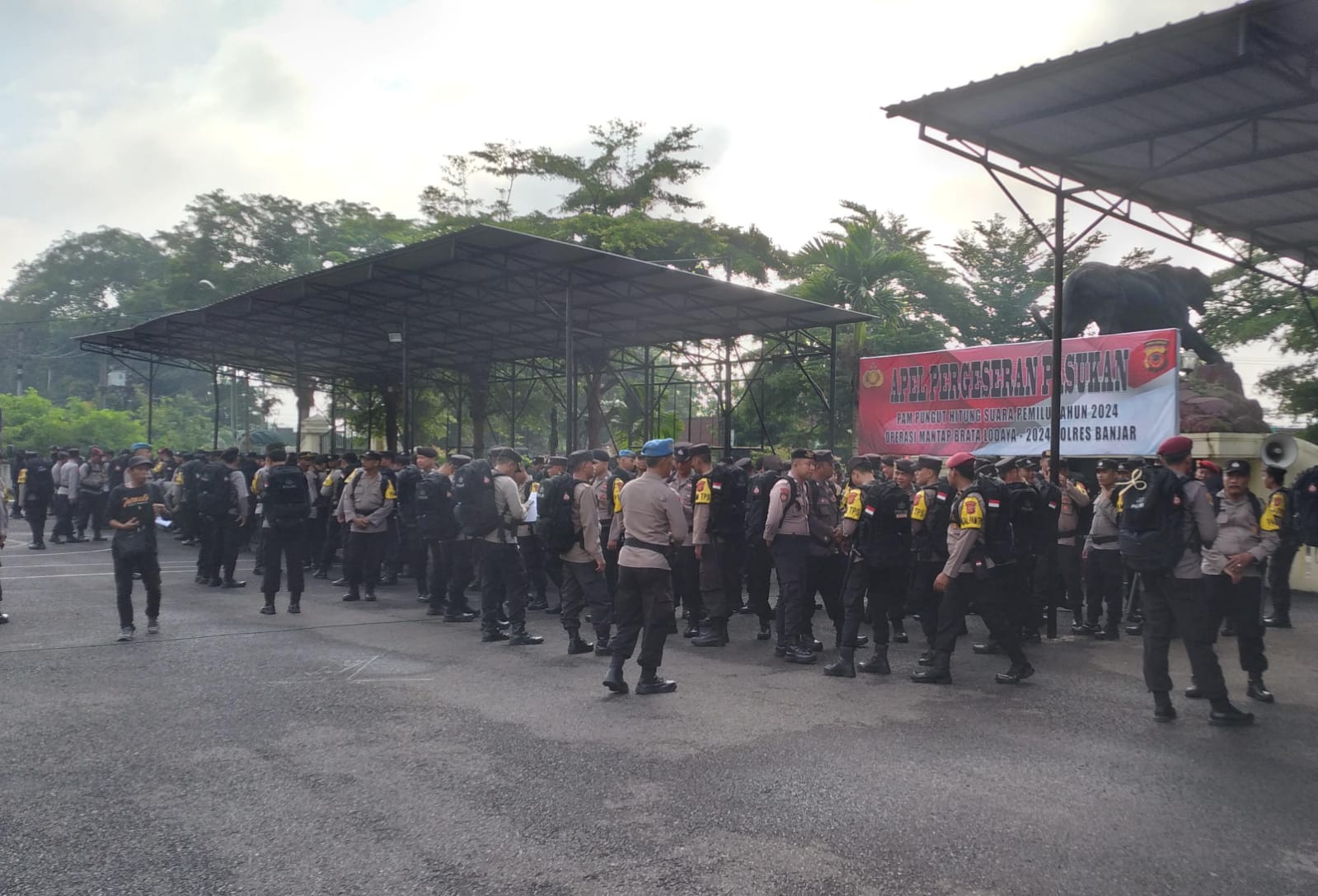 Ratusan Personel Polres Banjar Bergeser ke Masing-masing TPS Jelang Pencoblosan Pemilu 2024, ini Tugasnya 