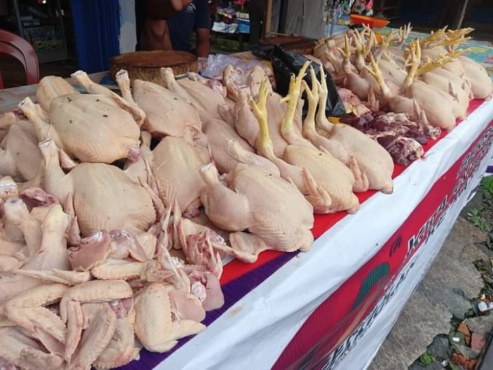 Respons Penjual Daging Ayam Potong terhadap Rencana Sertifikasi Halal Daging Ayam Potong