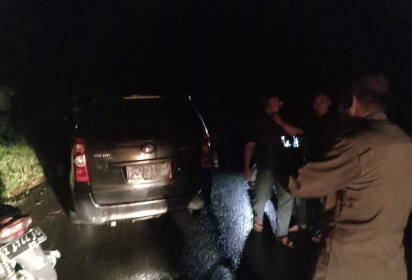 Pemilik Mobil Avanza Hitam Ini Dicari Polisi Setelah Tabrak Lari di Jalan Urug Kawalu Tasik Tadi Malam