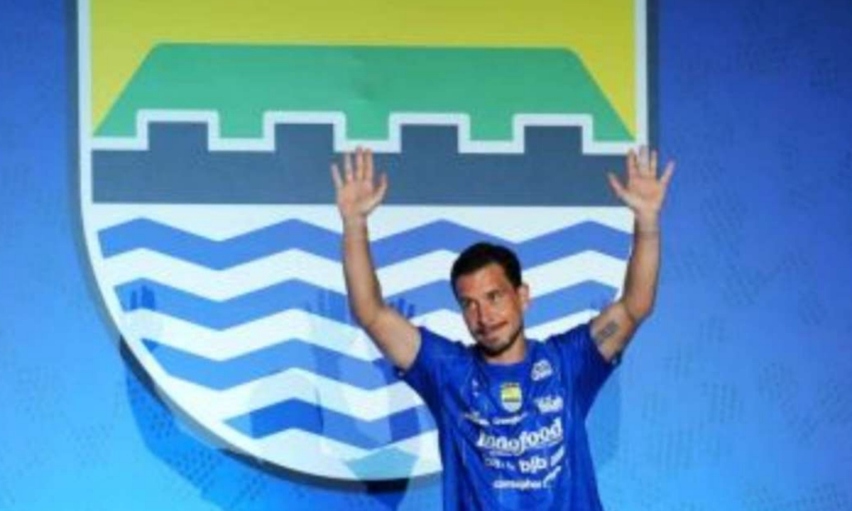 Persib Siap Hadapi Musim 2026/2027, Wagub Jabar: Insya Allah Juara Lagi!