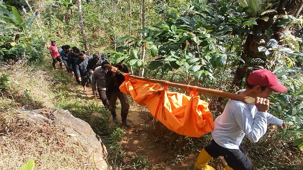 Kerangka Wanita Muda di Gunung Cakrabuana Kabupaten Tasikmalaya Ternyata Telah 3 Bulan Menghilang