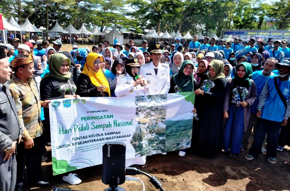 Wali Kota Banjar Sarankan Masyarakat Pandai Memilah Sampah, Kini Sehari Hanya Turun 10 Persen