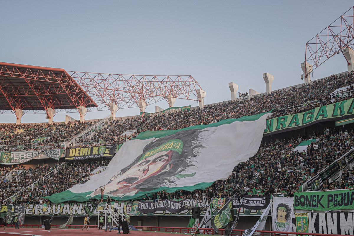 Menanti Hasil Sentuhan Magis Paul Munster di Persebaya, Ini Pesannya untuk Bonek: Mari Penuhi GBT!