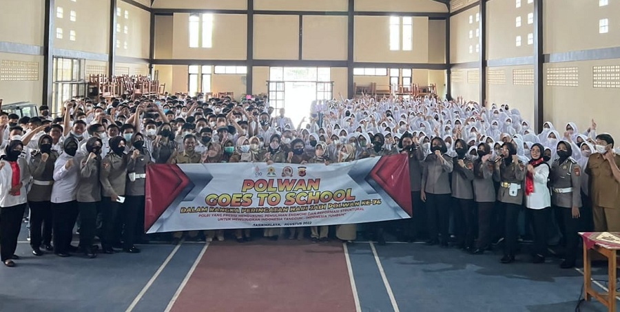 Sambut HUT ke-74, Polwan Polres Tasikmalaya Kota Ajak Pelajar Cerdas Bermedsos, 2 Polwan Bakal Terima Surprise