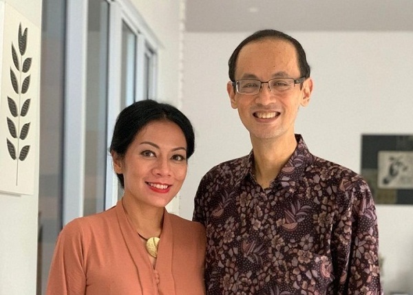 Turut Berduka, Suami Dewi Lestari, Reza Gunawan Meninggal Dunia