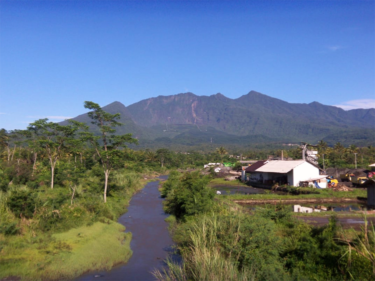 Gunung Galunggung dan Karaha Bodas, 2 Ekowisata di Tasikmalaya yang Rekomended 