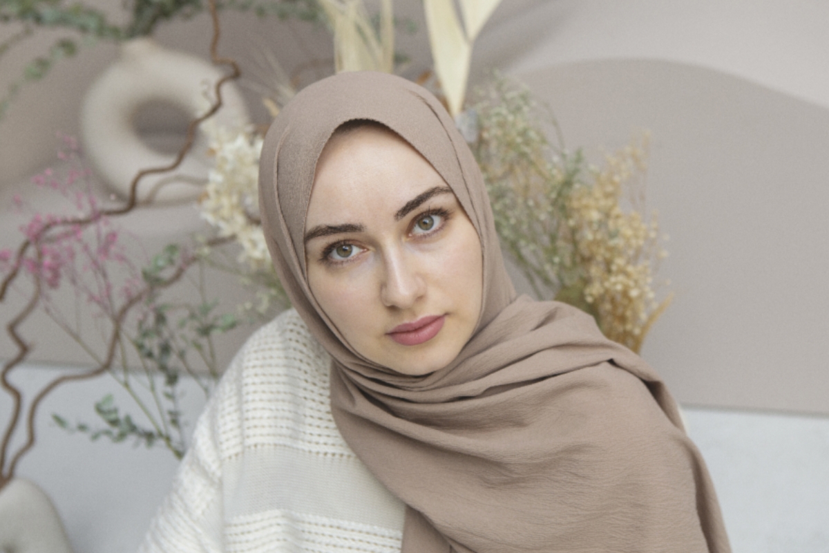 Trend Model Hijab Ramadhan 2024, Recomended Banget Buat Perempuan Berpipi Bulat