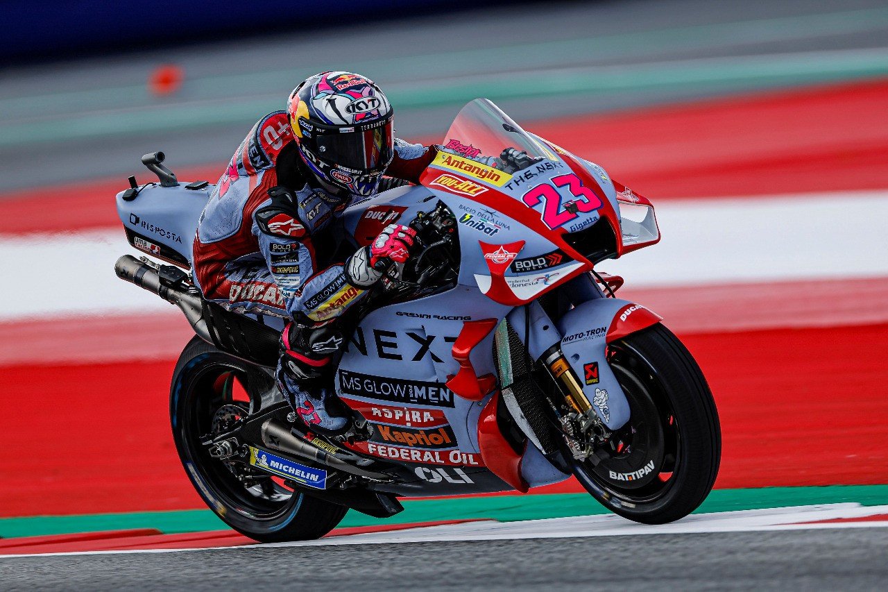 Menegangkan! Momen Bastianini ‘Bayar Utang’ kepada Bagnaia di MotoGP Aragon 