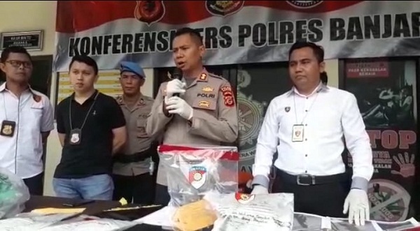 Pelaku Pembakaran Pendopo Wali Kota Banjar Ditangkap, Polisi Temukan Bom Molotov saat Penggeledahan