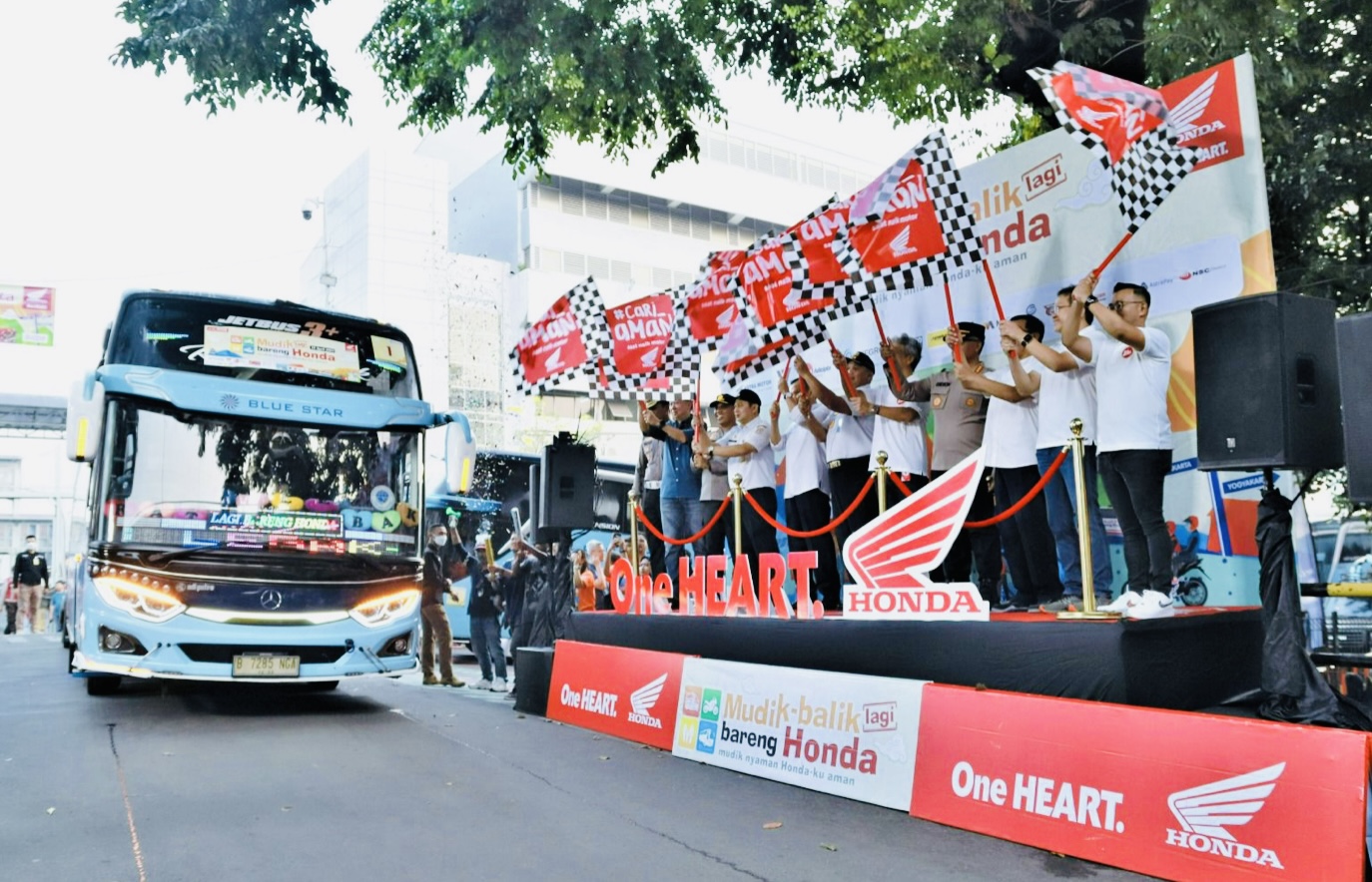 Sambut Hari Raya, AHM Antarkan 2.009 Konsumen Ikuti Mudik Balik Bareng Honda 2023