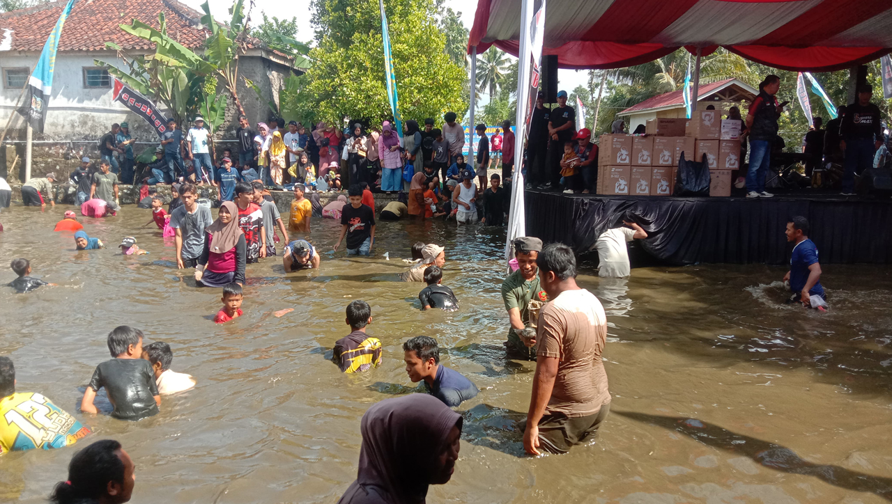 Pesta Rakyat Bentuk Sinergi TNI dengan Masyarakat Tasikmalaya, Dihadiri Letjen TNI Kunto Arief Wibowo  