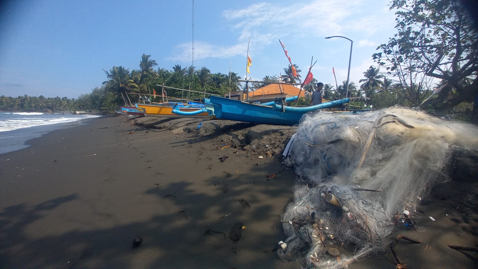 Pantai Batukaras di Kabupaten Pangandaran Mengalami Abrasi, Perahu Nelayan Sulit Bersandar