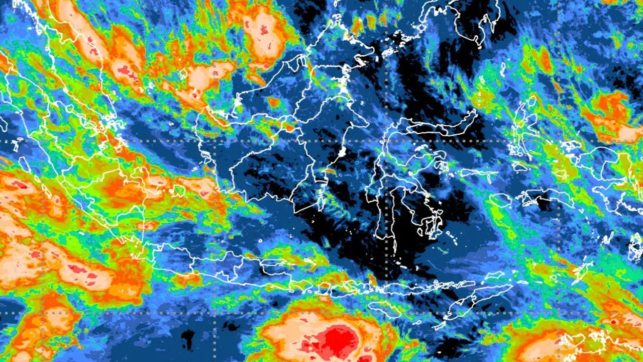 Potensi Hujan Lebat Mengintai Libur Nataru, BMKG Minta Masyarakat Lebih Waspada