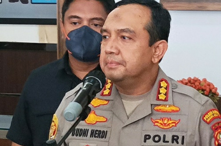 Kombes Budhi Herdi Lolos Dari Daftar Mutasi Perwira yang Tangani Kasus Tewasnya Brigadir, Kenapa Yah?