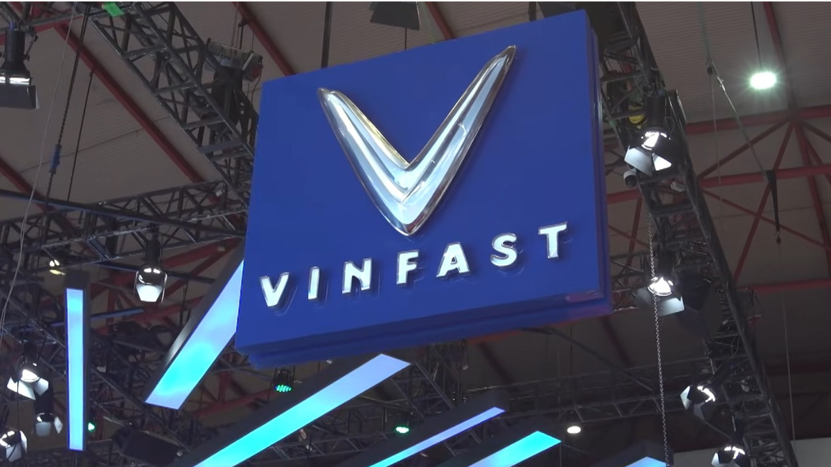 Tampil Perdana di IIMS 2026, VinFast Limo Green MPV Listrik 7 Seater Langsung Curi Perhatian