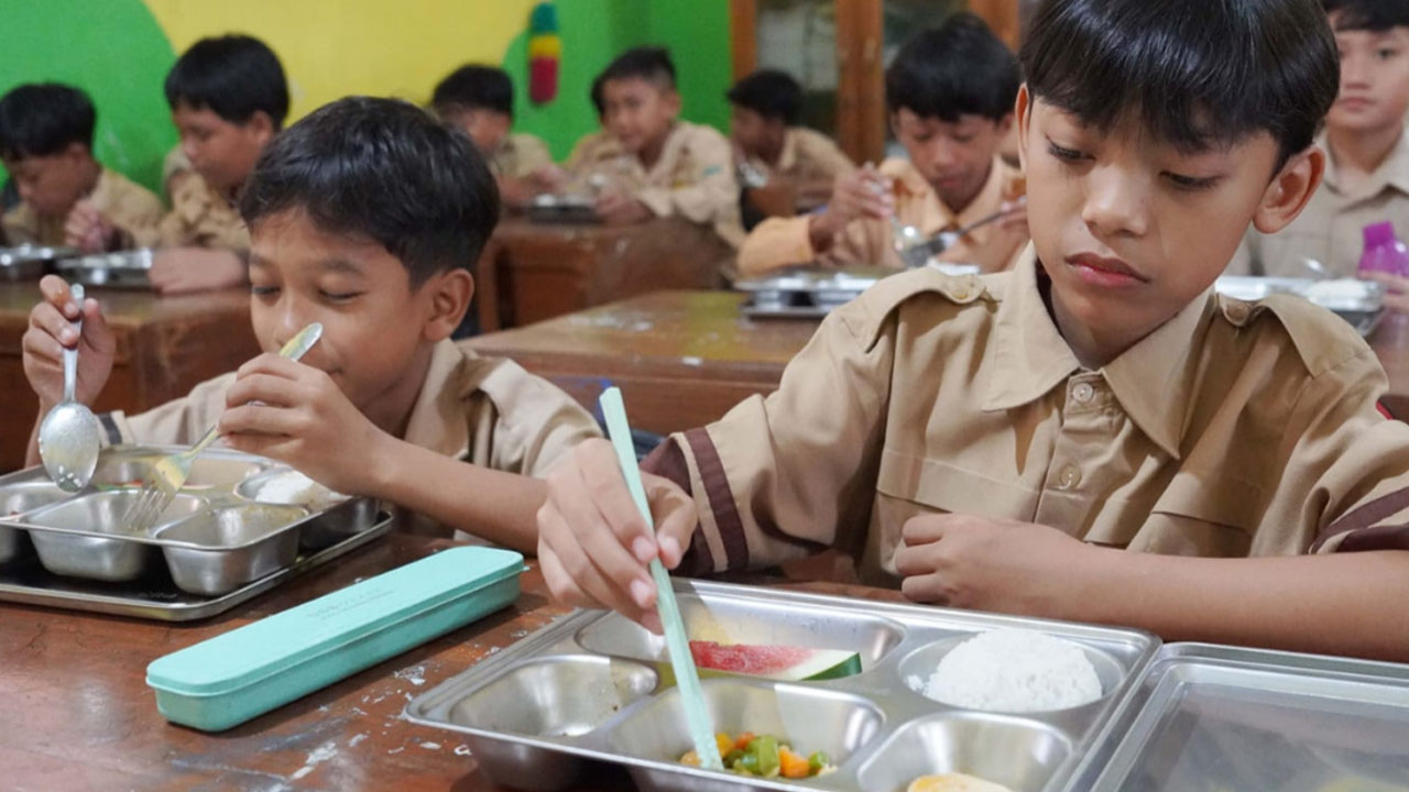 Dapur MBG Penyebab Keracunan Massal Dibekukan Sementara, Pastikan Dua Hal Pokok Terpenuhi