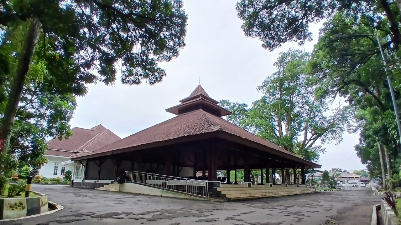 Uu Ruzhanul Ulum Tegaskan Pendopo Lama Milik Kabupaten Tasikmalaya, Bukan Aset Pemkot
