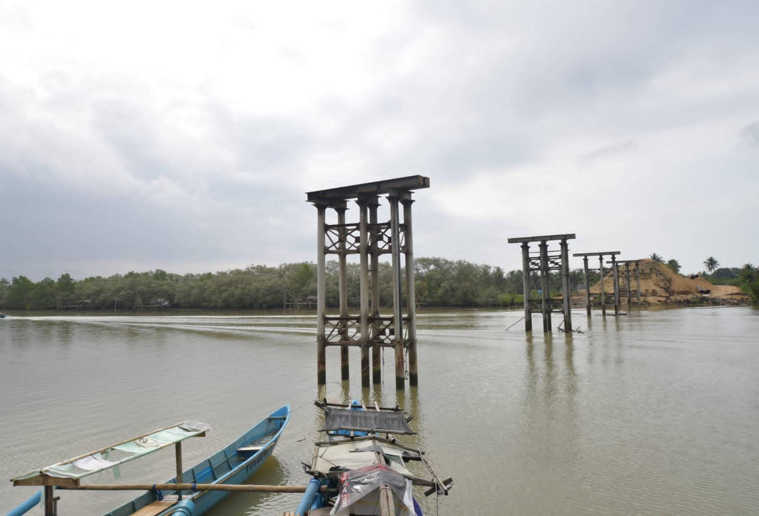 KEREN Jembatan Terpanjang di Pangandaran Sangat Ikonik, Beda dengan Jembatan Terpanjang di Tasikmalaya