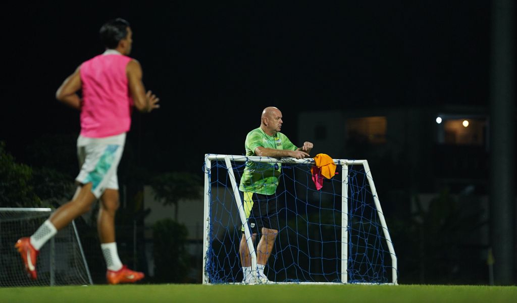 Pemain Persib Dapat ’Hadiah’ Lebaran dari Bojan Hodak Sebelum Hadapi Persita Tangerang Minggu Depan