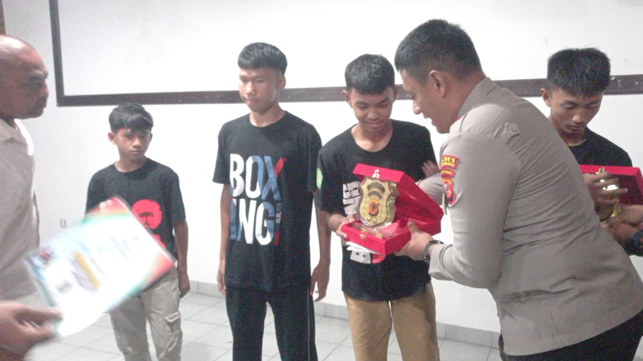 Ini Apresiasi Kapolres Aing kepada Atlet Pertina Kota Tasikmalaya yang Boyong Medali di Kejurnas Tinju 2025