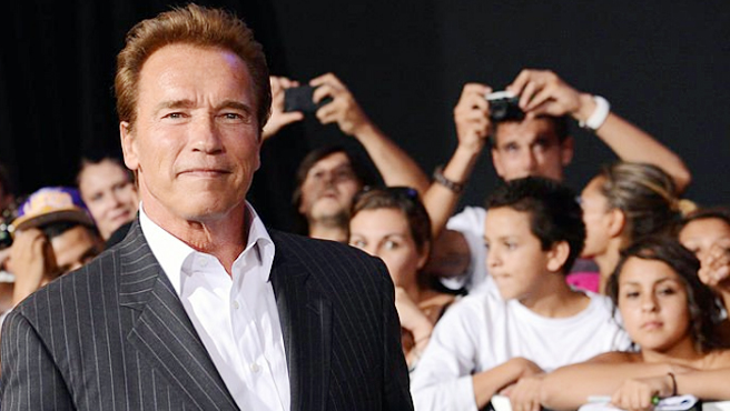 Gara-Gara Wanita, Arnold Schwarzenegger Terlibat Kecelakaan Lalu Lintas