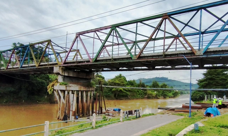 Pengerjaan Tiang Pancang Jembatan Baru Kota Banjar Ditargetkan Selesai sebelum Lebaran