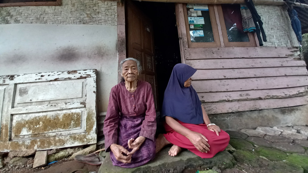 Pemerintah Klaim Sudah Bantu, Perbaikan Rumah Lansia di Tasikmalaya Terkendala Status Tanah