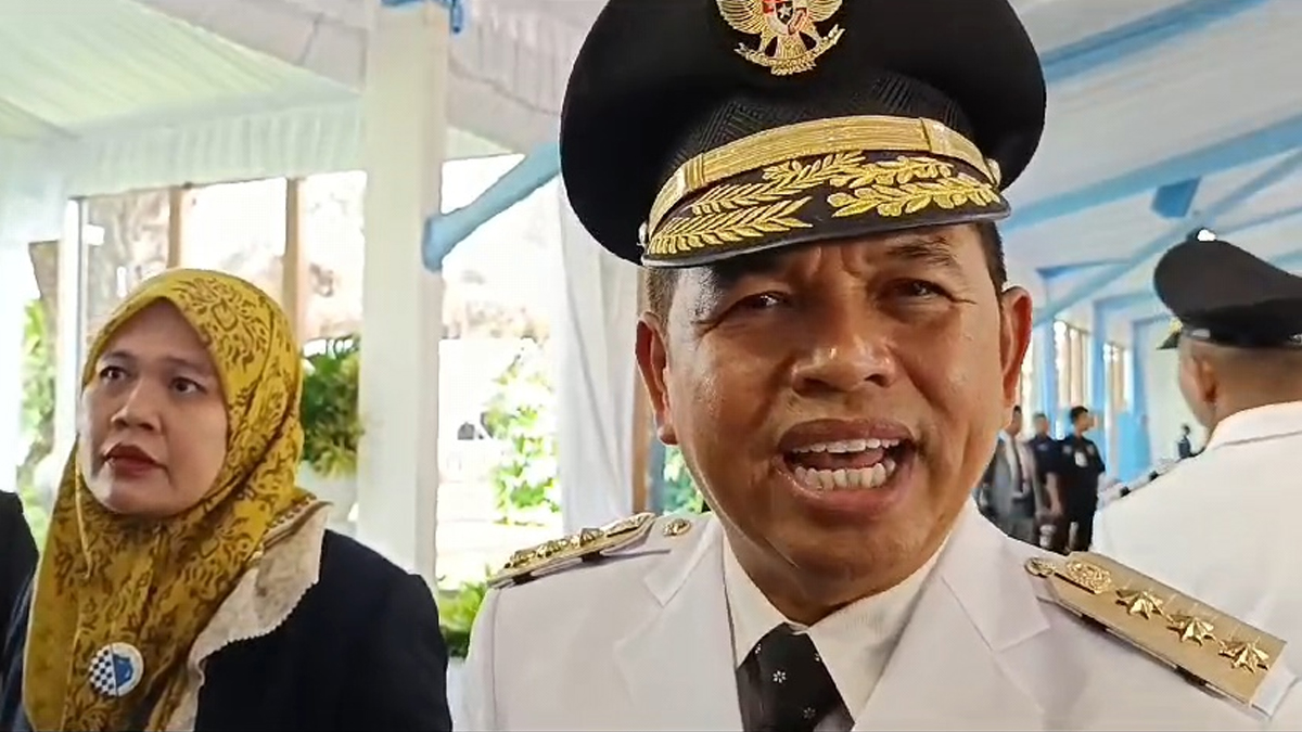 Di Hari Pertama Menjabat Gubernur Jawa Barat, Dedi Mulyadi Copot Kepala SMAN 6 Depok