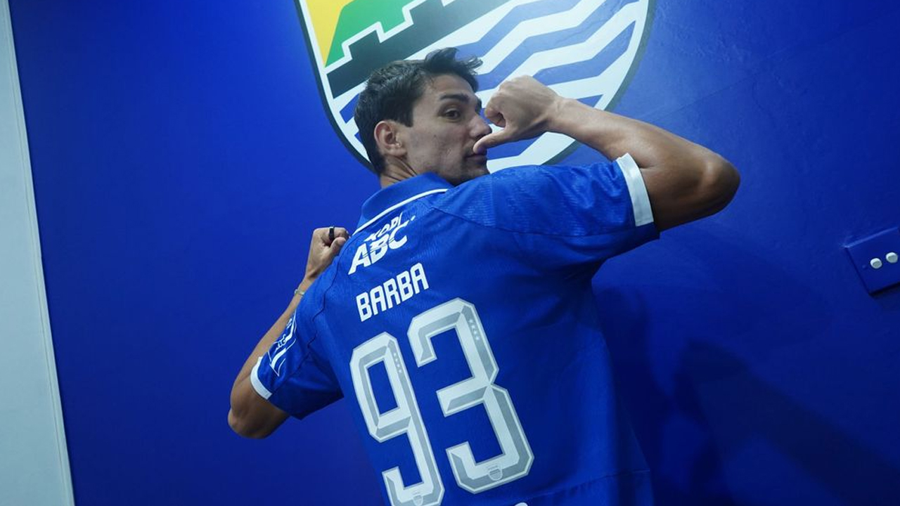 Ius Barba Tinggalkan Persib ke Pescara Kian Kencang, Sang Bek Akhirnya Angkat Bicara