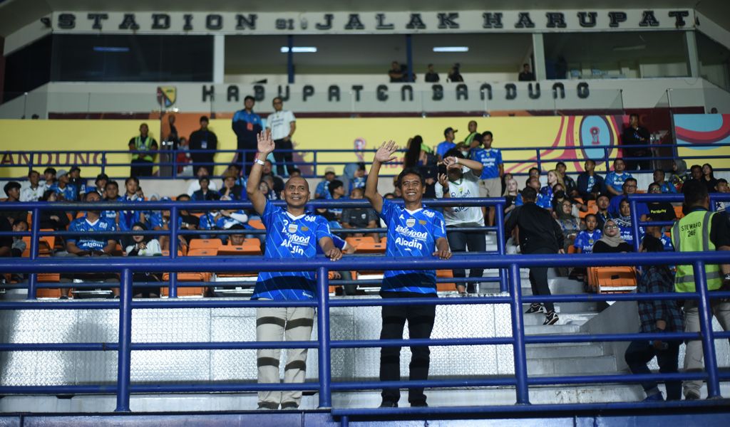 Sukses Bawa Persib Juara, 2 Legenda Persib Ini Jadi Saksi Kehebatan Persib Hancurkan PSIS di Si Jalak Harupat
