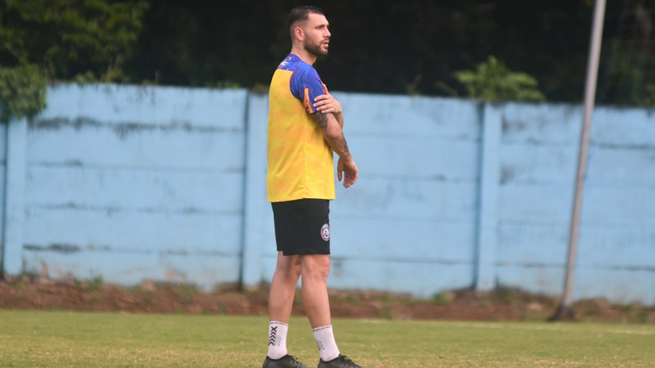 Ian Lucas Puleio Araya Pilih Arema FC, Ini Alasan Sang Winger Argentina