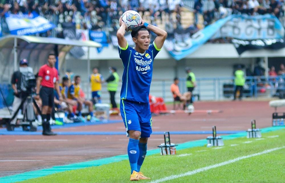 MENYENTUH, Ini Curahan Hati Henhen Herdiana Setelah Dipinjamkan Persib ke Dewa United, 'Mohon Maaf'