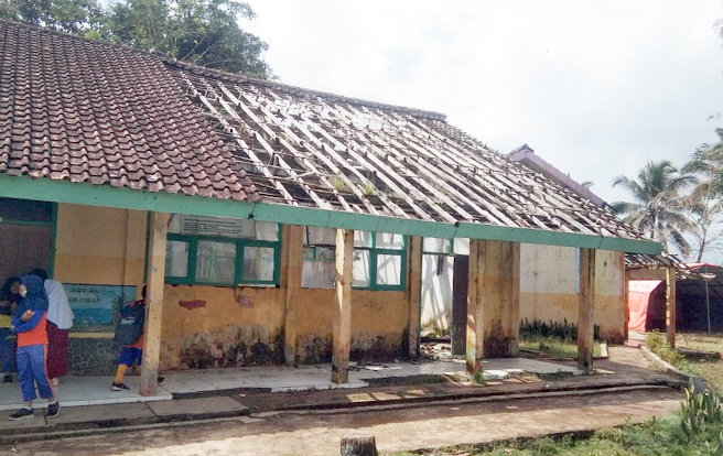 Jangan Sampai Ada Lagi Ruang Kelas Ambruk di Kabupaten Tasikmalaya