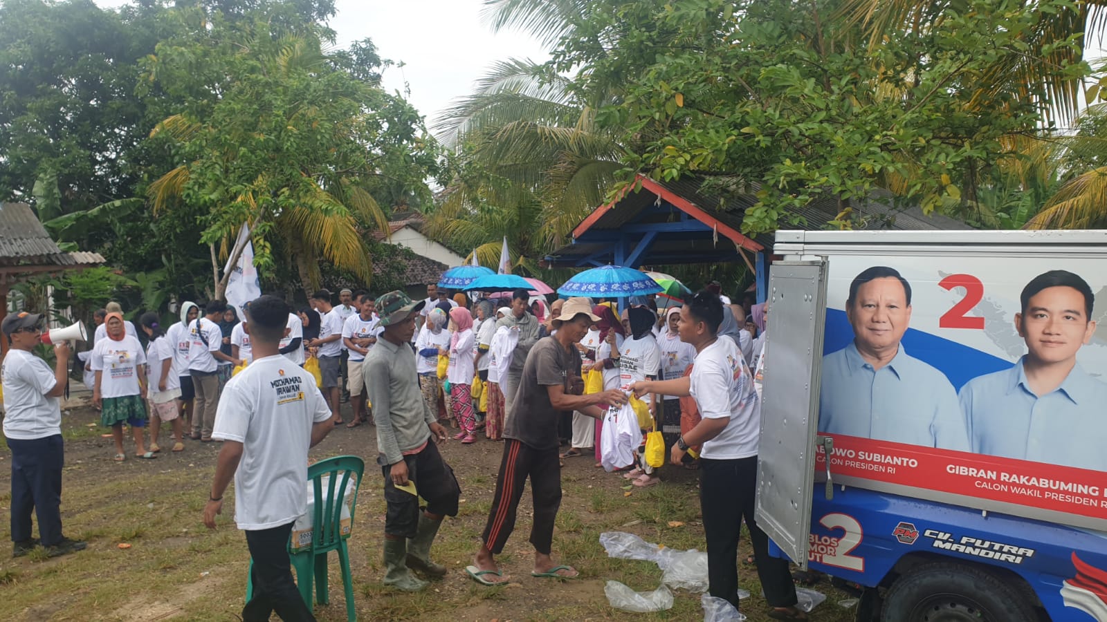 Relawan Semangat Lakukan Aksi Nyata untuk Kemenangan Mochamad Iriawan alias Iwan Bule dan Prabowo 