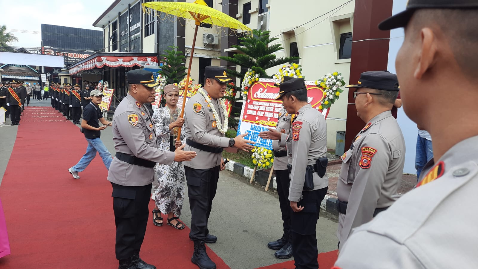 Tongkat Komando Kapolres Tasikmalaya, Pindah dari AKBP Bayu Catur Prabowo ke AKBP Haris Dinzah