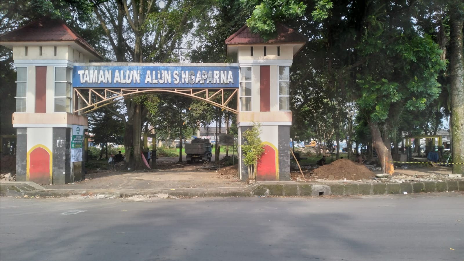 Alun-alun Singaparna Mulai Dibongkar, Masyarakat Berharap seperti Taman Kota Tasikmalaya