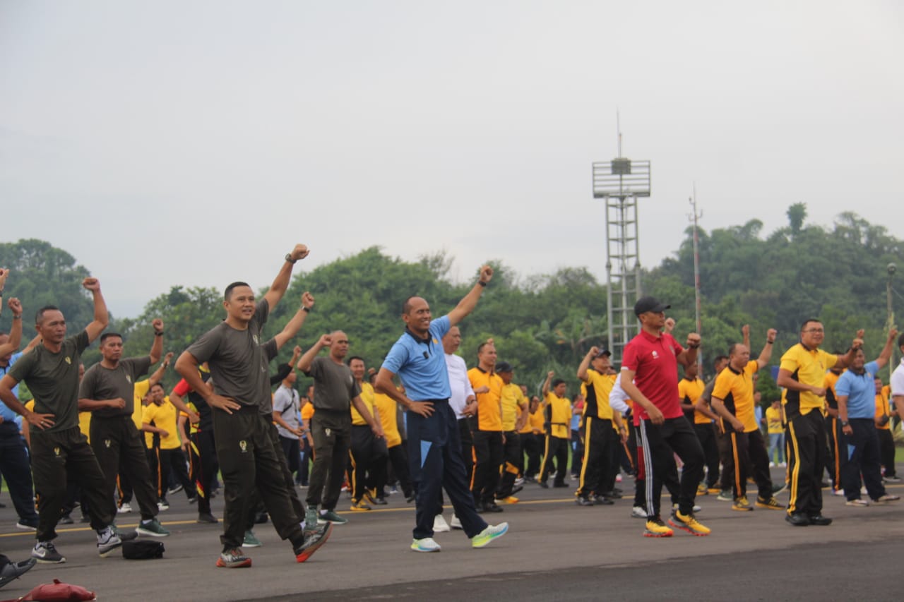 Perkuat Sinergitas Jelang Pemilu 2024, TNI dan Polri di Tasikmalaya Olahraga Bersama